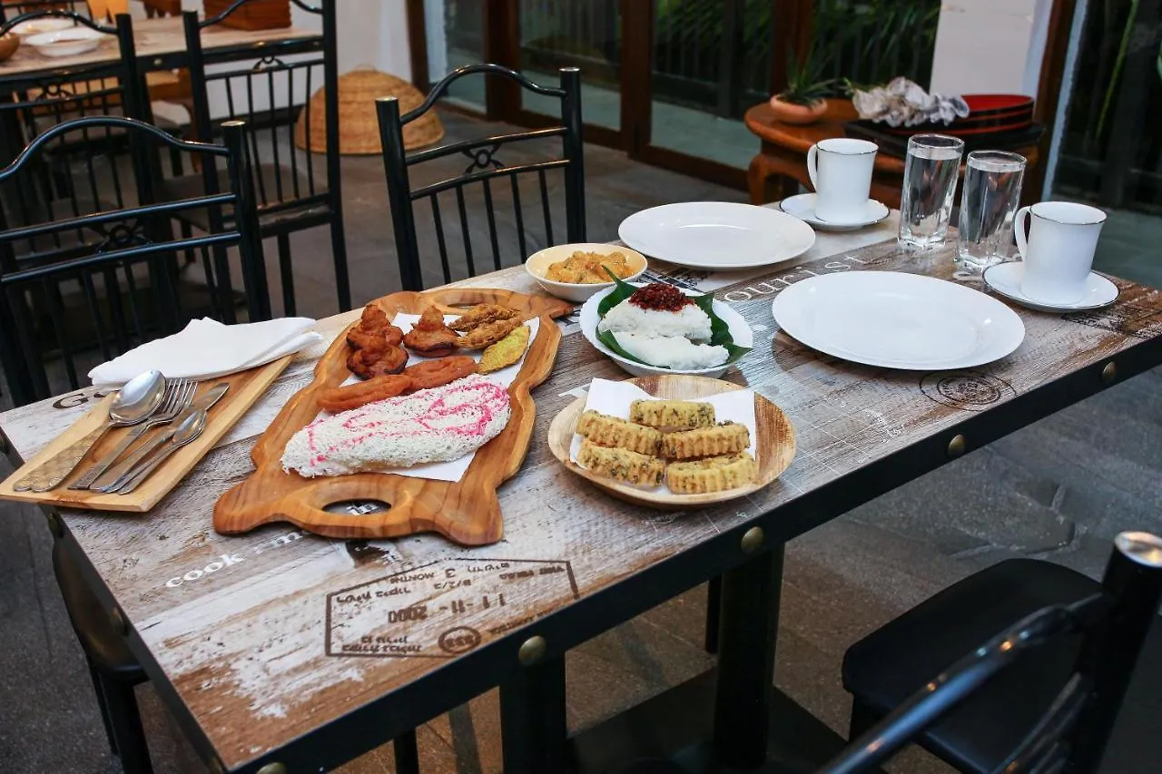 Amanzi Residence Κάντι 0*,